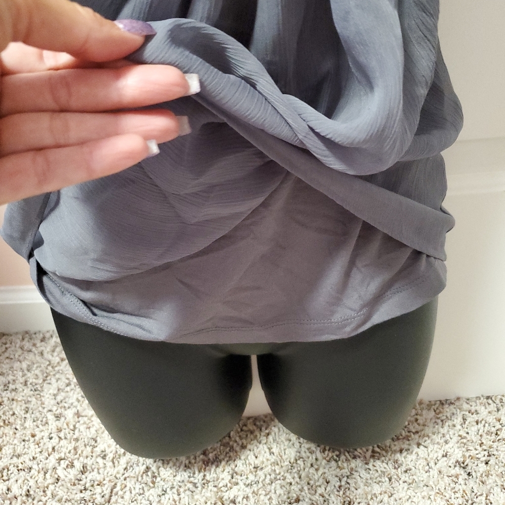 New York & Company Sleeveless Ruched Chiffon Top - Picture 10 of 13